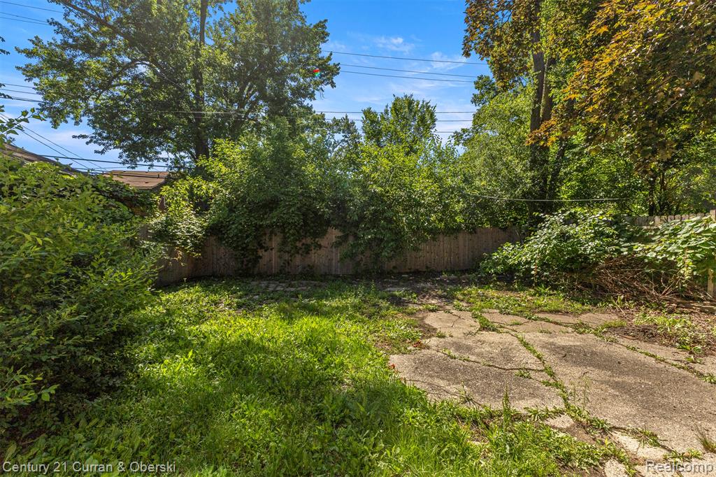 14861 Saint Marys Street, Detroit, MI 48227 — Photo 47