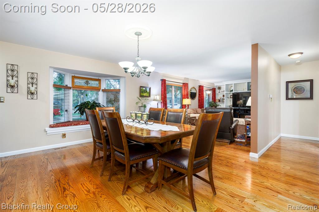 430 N Batchewana Street, Clawson, MI — Photo 9