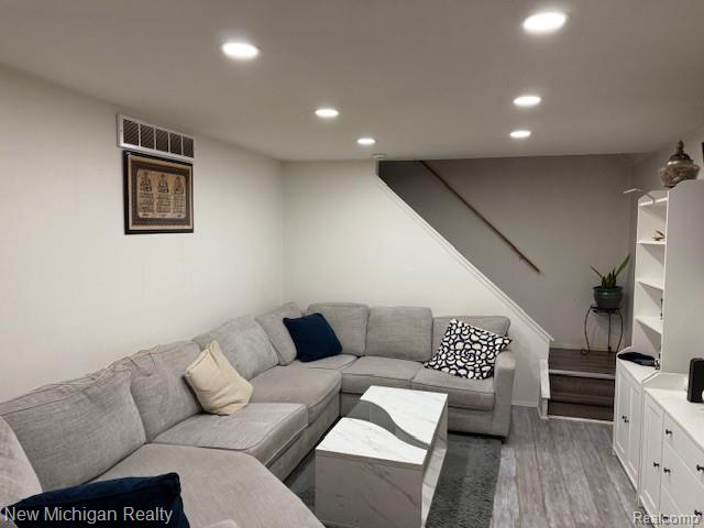 15332 Renshaw Drive, 115, Clinton Twp, MI 48038 — Photo 3