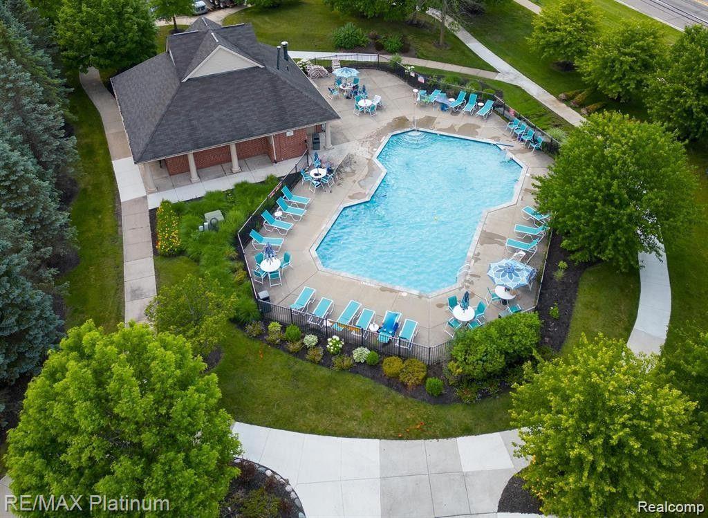 4014 ELIZABETH Avenue, Canton, MI 48188 — Photo 33