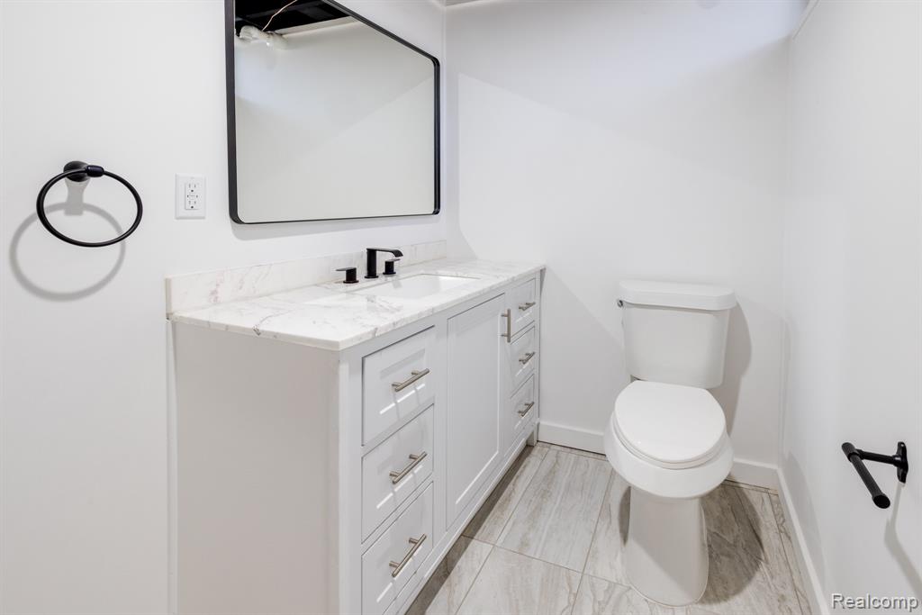 1661 Winthrop Road, Bloomfield Hills, MI 48302 — Photo 50