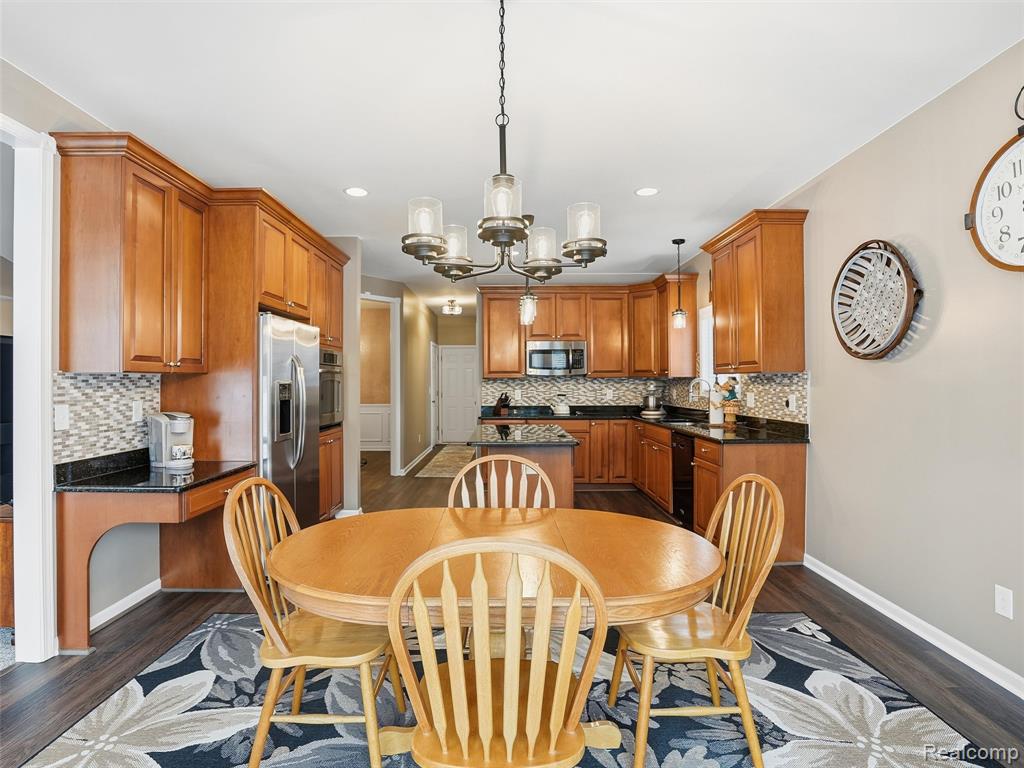 26833 Alderman Alderman Court, Harrison Township, MI — Photo 11