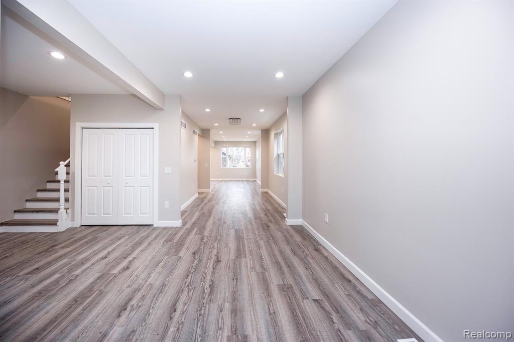 7519 Orchard Avenue, Dearborn, MI 48126 — Photo 17