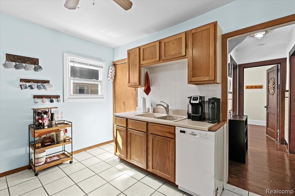 423 Pingree Boulevard, Royal Oak, MI 48067 — Photo 12