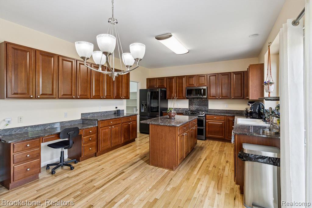 49422 BROOKLYN, Shelby Twp, MI 48317 — Photo 11