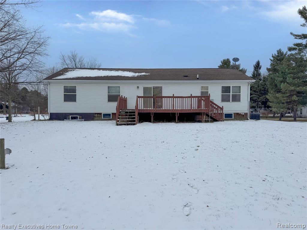 2045 Yeager Street, Port Huron, MI 48060 — Photo 3