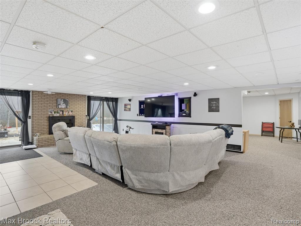 55618 Lordona Lane, Shelby Twp, MI 48315 — Photo 49