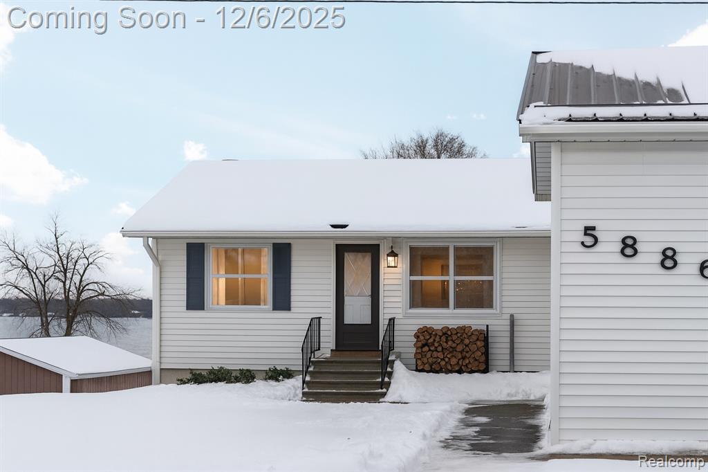 5886 S Green Avenue, Fremont, MI 49412 — Photo 6