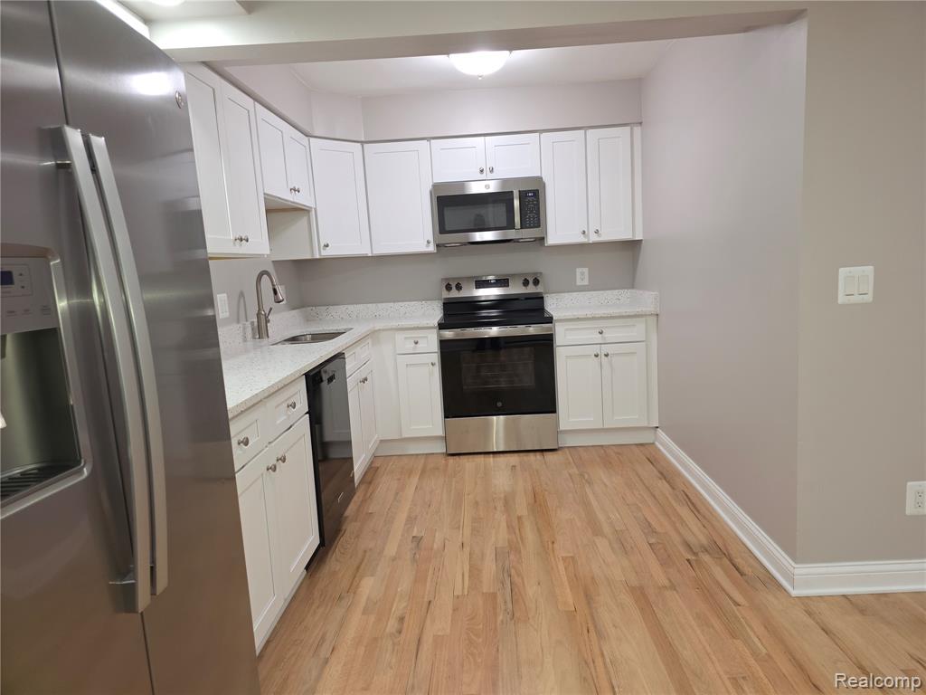 48570 Sugarbush Road, 56, New Baltimore, MI 48047 — Photo 6