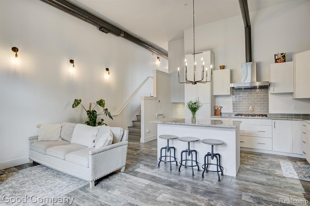 640 W 11 Mile Road, Royal Oak, MI 48067 — Photo 3