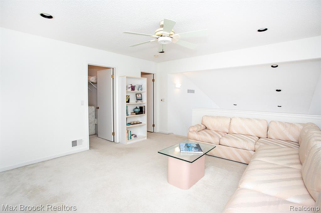 41621 Blair Drive, Novi, MI 48377 — Photo 30