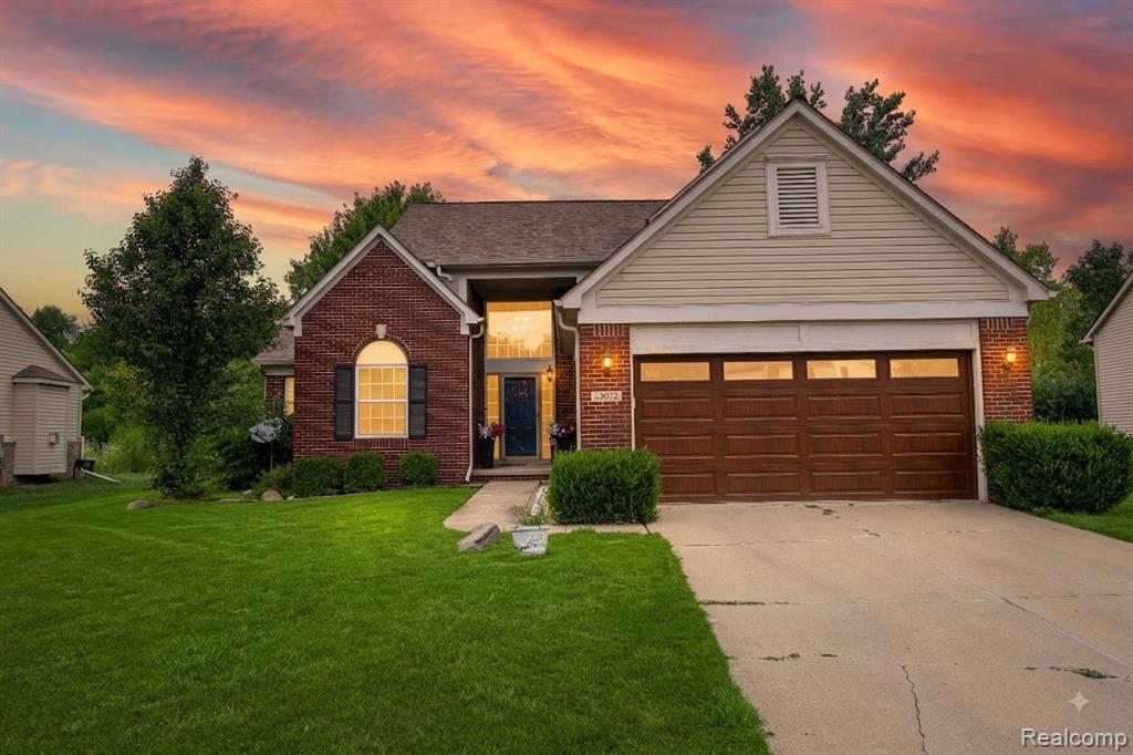 43072 Bradley Drive, Belleville, MI 48111