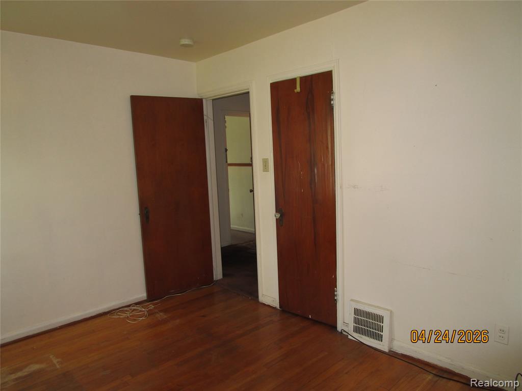 19500 Hoover Street, Detroit, MI 48205 — Photo 12
