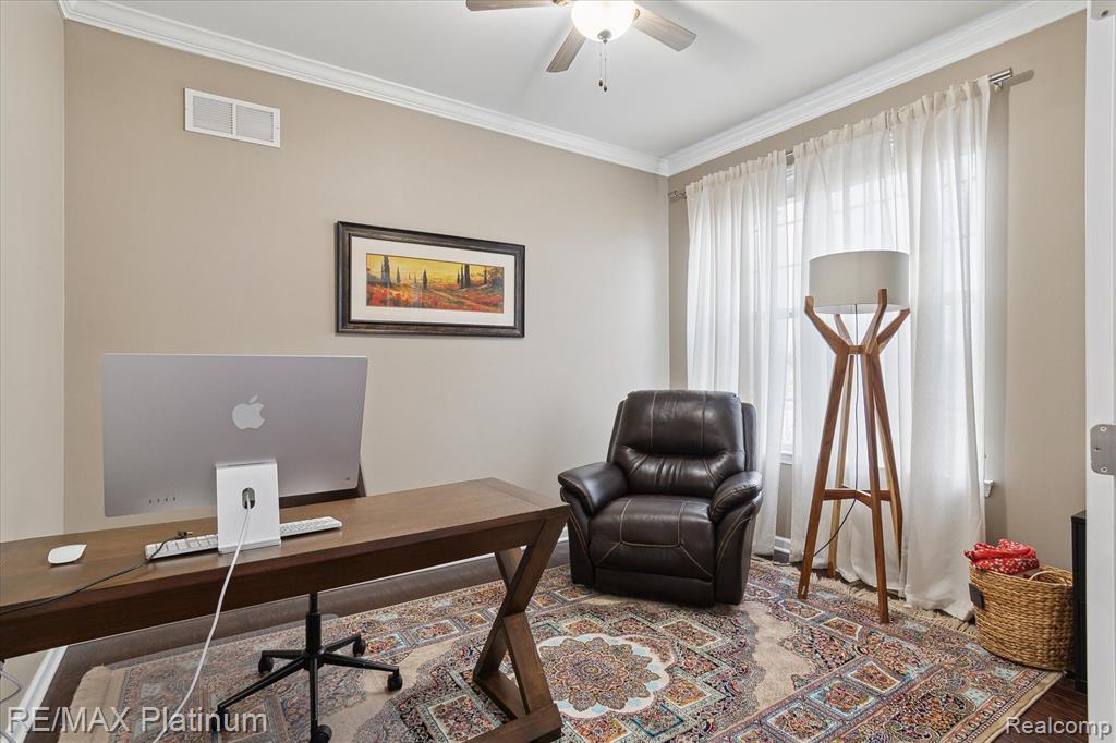 61082 SHAYA Boulevard, South Lyon, MI 48178 — Photo 37