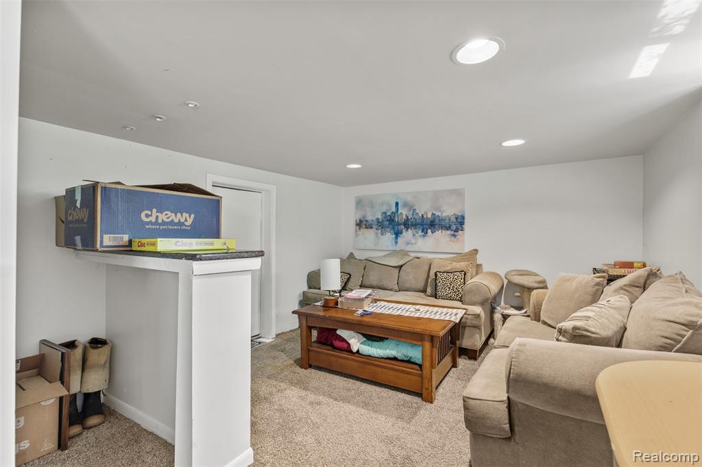 927 Goodale Avenue, Clawson, MI — Photo 17