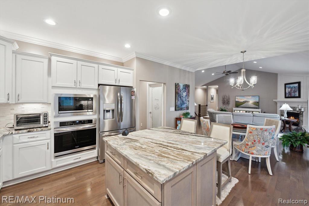 4719 CHESTNUT SPRINGS Drive, Howell, MI 48843 — Photo 15