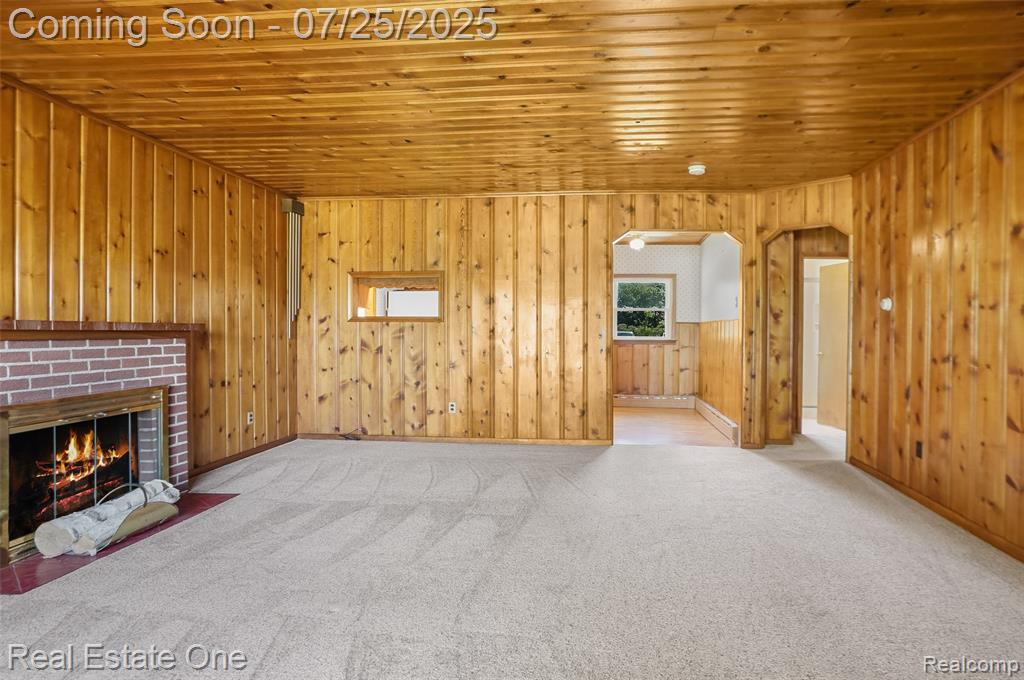 8802 Riverside Drive, Brighton, MI 48116 — Photo 8