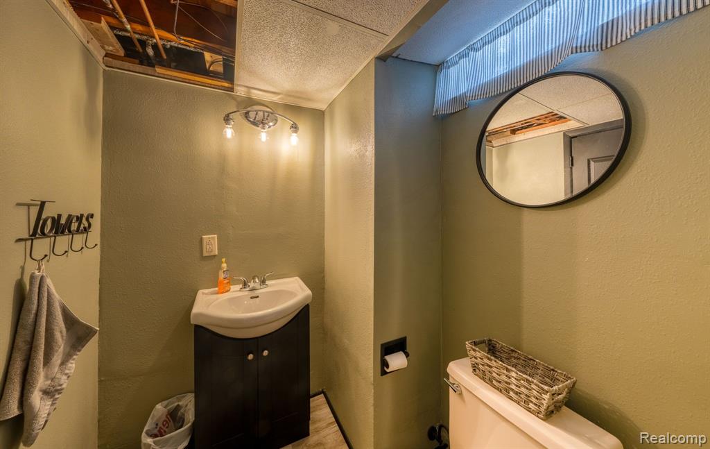 40137 Walter Drive, Sterling Heights, MI 48310 — Photo 49