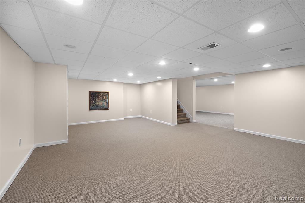 8830 Voigt Avenue, Grosse Ile, MI 48138 — Photo 33