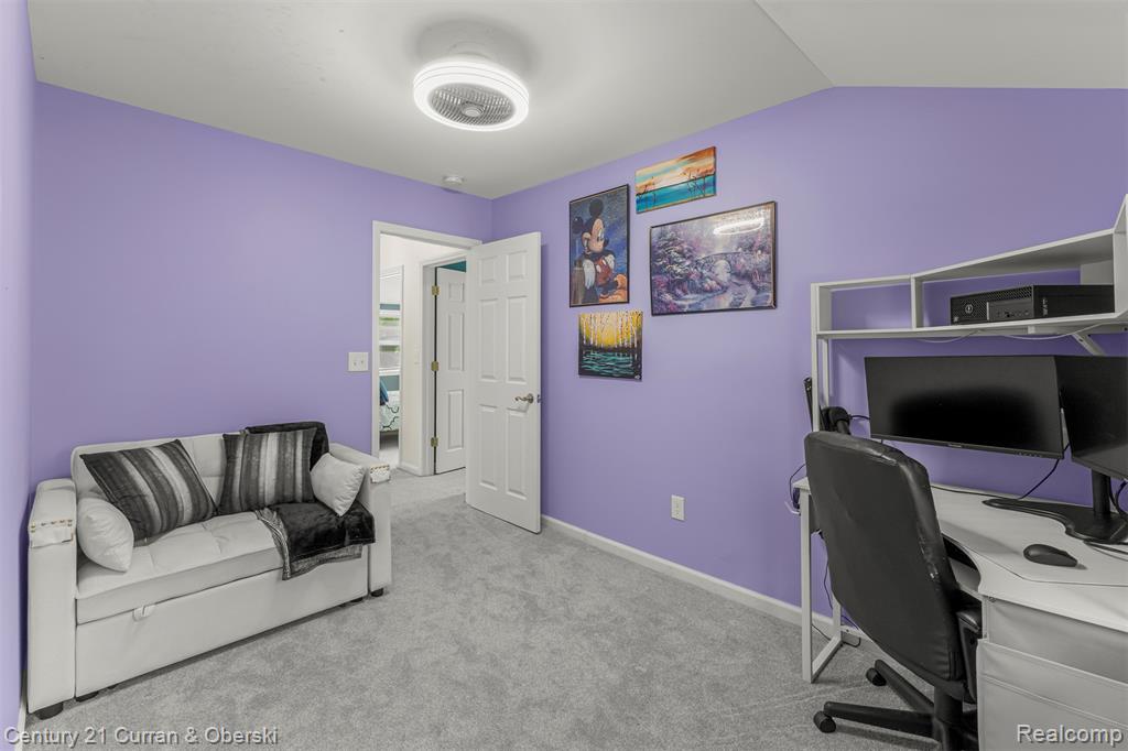 18491 Savage Road, Belleville, MI 48111 — Photo 32