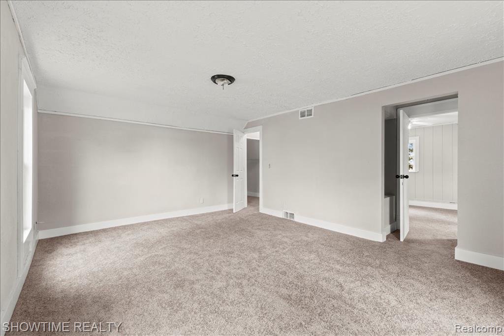 1865 N BLACKS CORNERS Road, Imlay City, MI 48444 — Photo 39