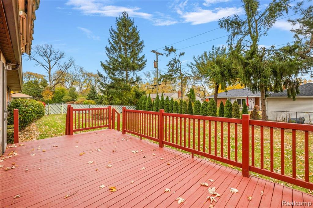 17455 Kinross Avenue, Beverly Hills, MI 48025 — Photo 37