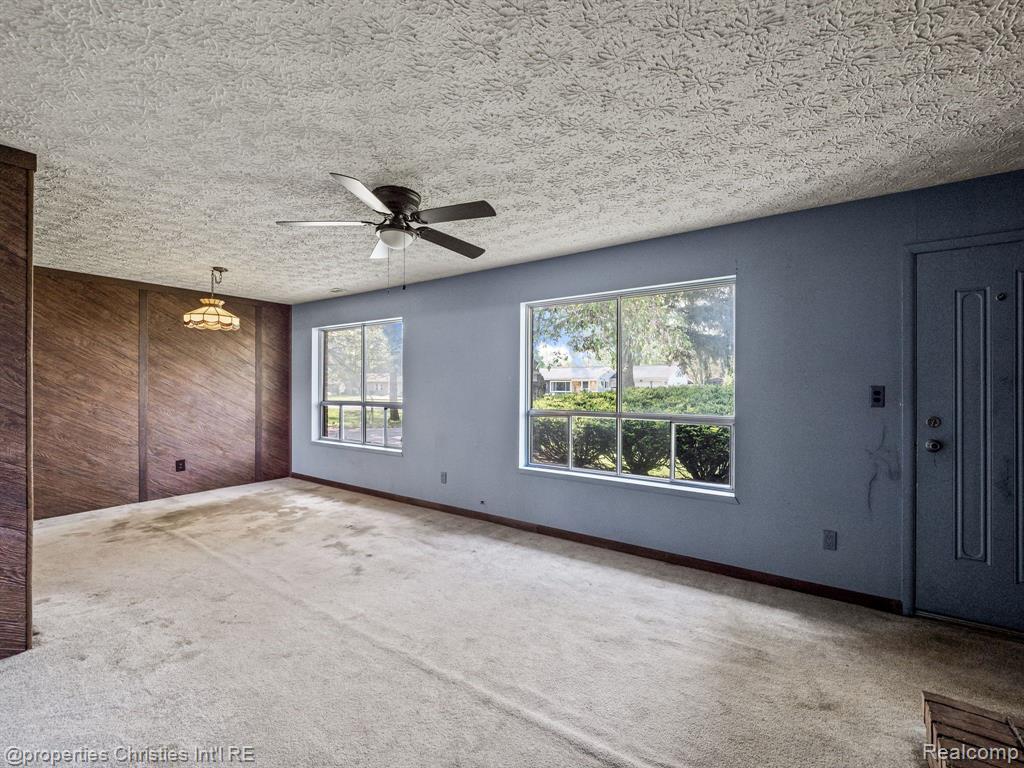 5348 BURGUNDY Drive, Clarkston, MI — Photo 5