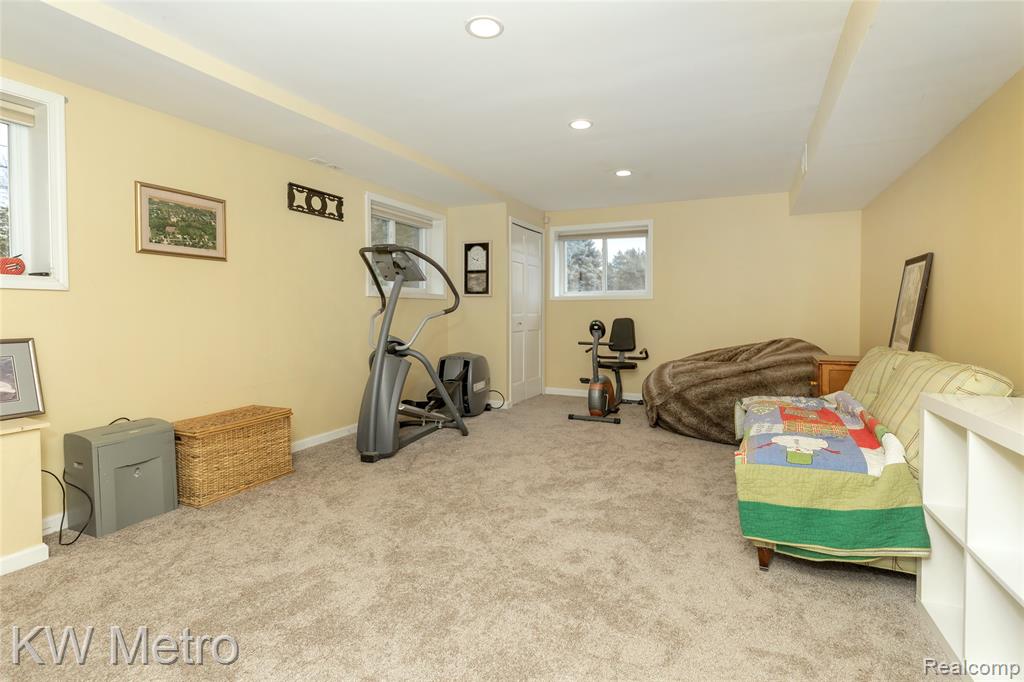 85 Stalwart Drive, Troy, MI 48098 — Photo 31