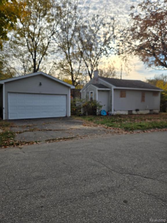 1130 Markham Street, Flint, MI 48507