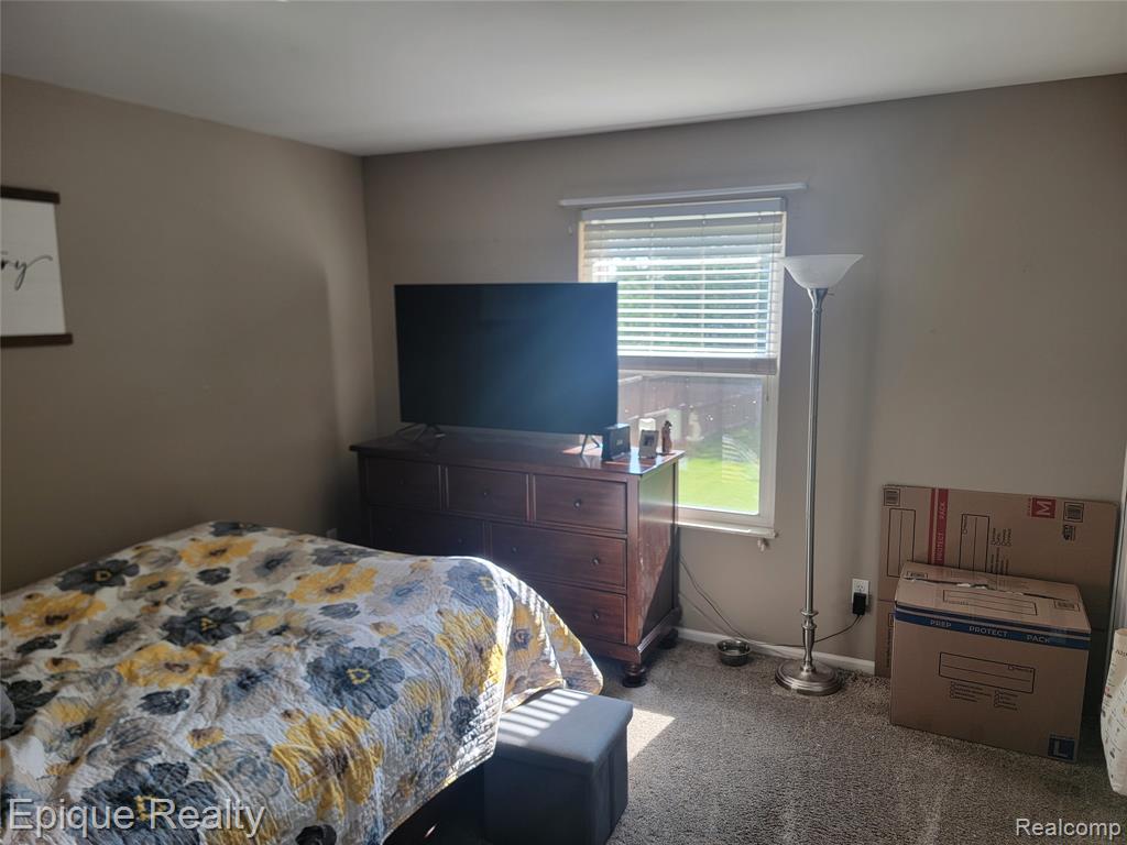 753 Applegate Drive, Marysville, MI 48040 — Photo 13