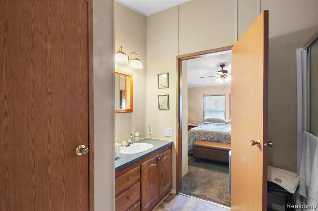 3713 Watermill Lane, Carleton, MI 48117 — Photo 14