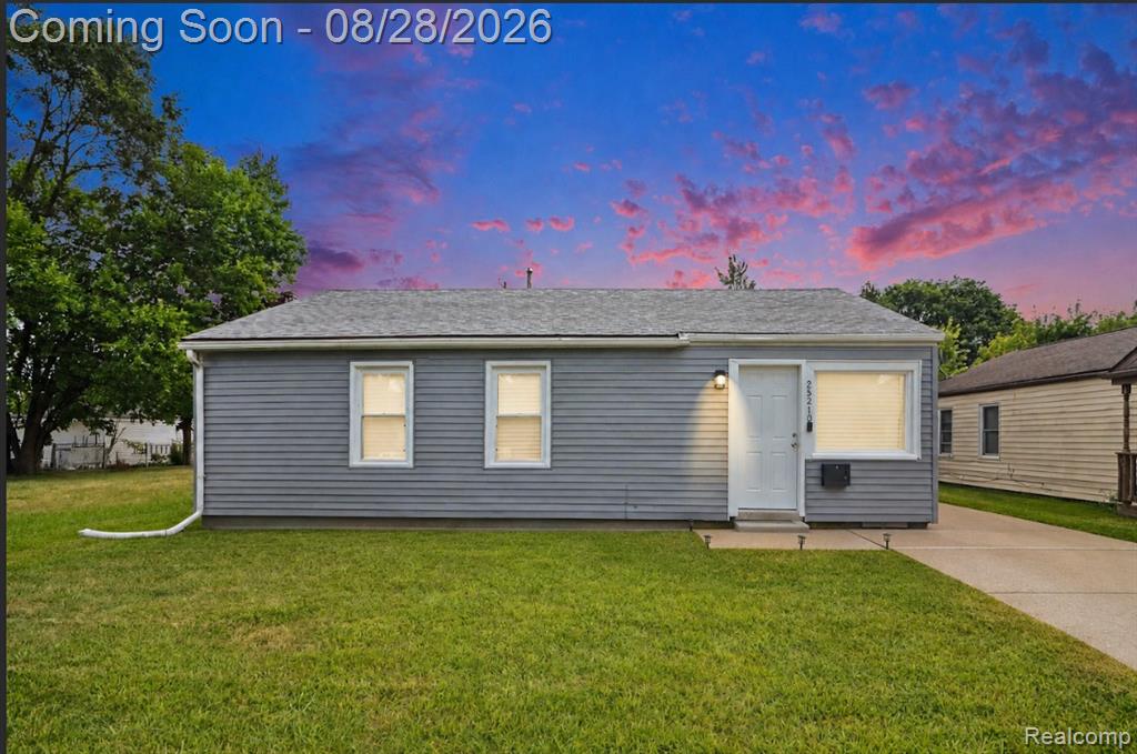25210 Rosenbusch Boulevard, Warren, MI 48089
