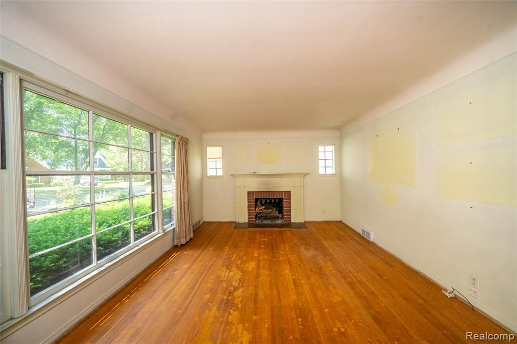 49 Woodward Heights Boulevard, Pleasant Ridge, MI — Photo 9