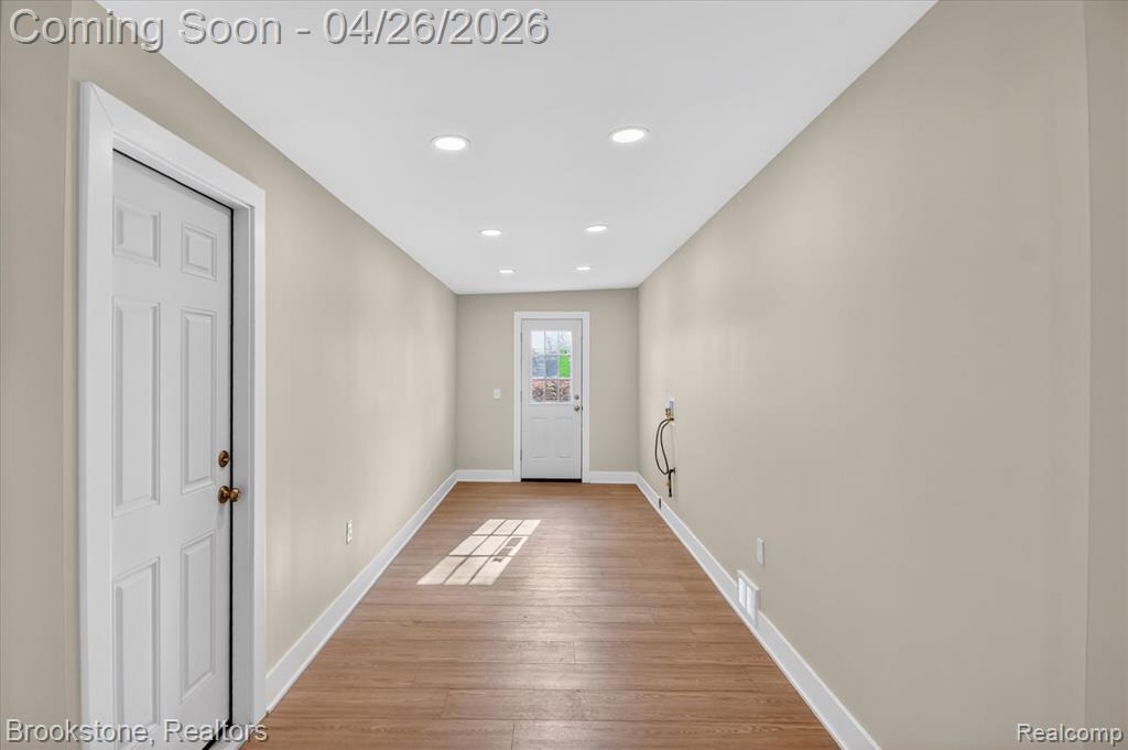 29807 Champine Street, Saint Clair Shores, MI 48082 — Photo 28