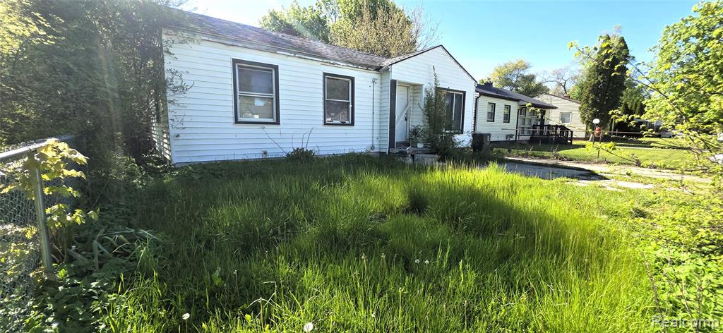 5309 Marja Street, Flint, MI 48505 — Photo 2