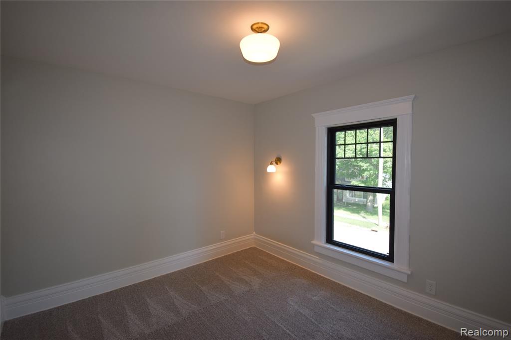 45669 Cass Avenue, Utica, MI 48317 — Photo 23