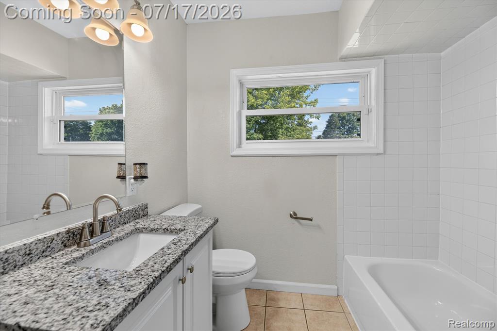 5200 Lapeer Road, Burton, MI 48509 — Photo 22