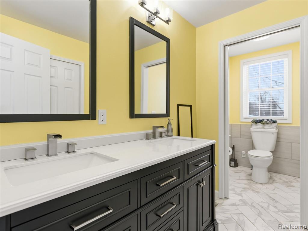 3973 Silver Valley Drive, Lake Orion, MI — Photo 19