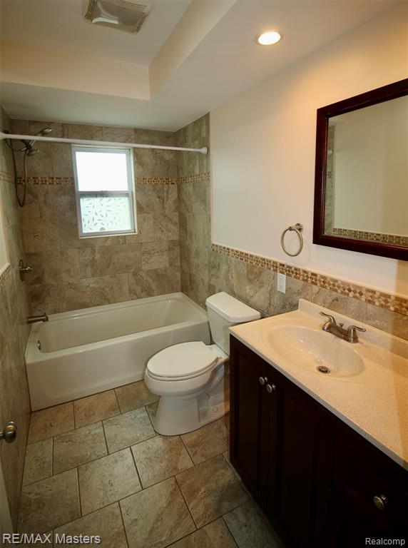 5053 Trombley Road, Newport, MI 48166 — Photo 8