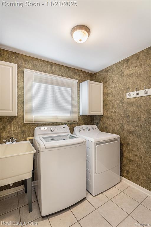 48082 Prestwyck Drive, Macomb, MI 48044 — Photo 28