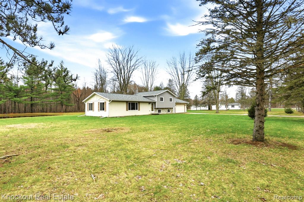3467 Pebble Creek Drive, Vassar, MI 48768 — Photo 47