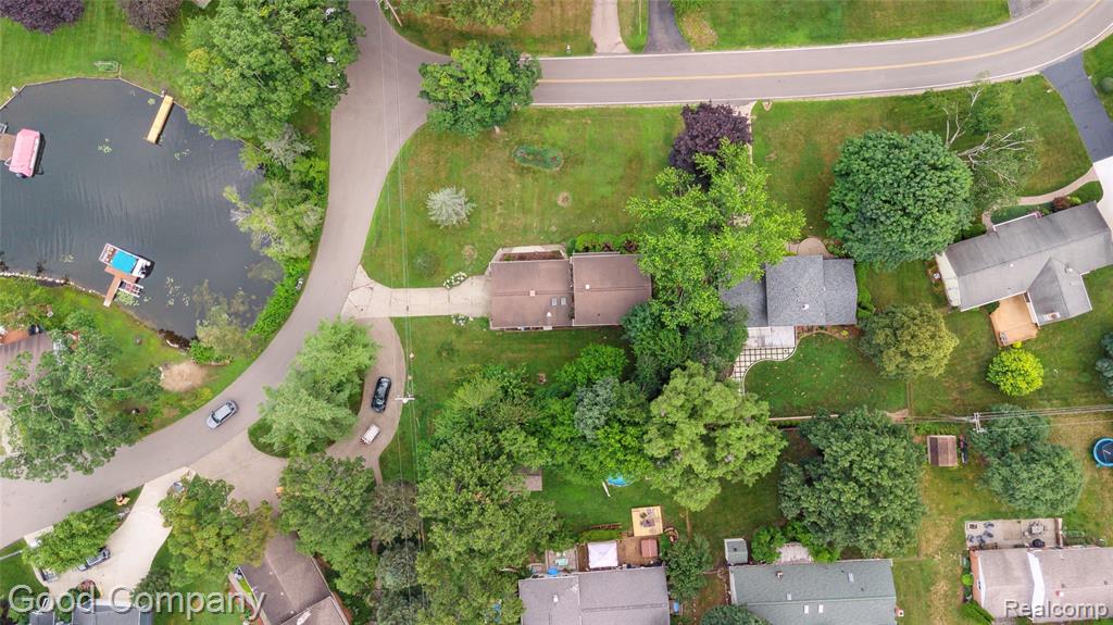 2289 Paulette Drive, Wolverine Lake, MI 48390 — Photo 59
