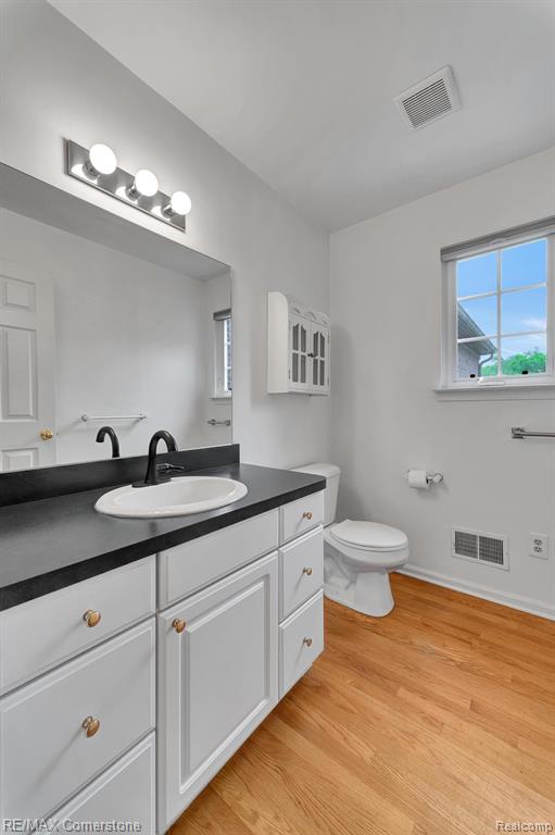 41899 CONNERWOOD Court, Canton, MI 48187 — Photo 20
