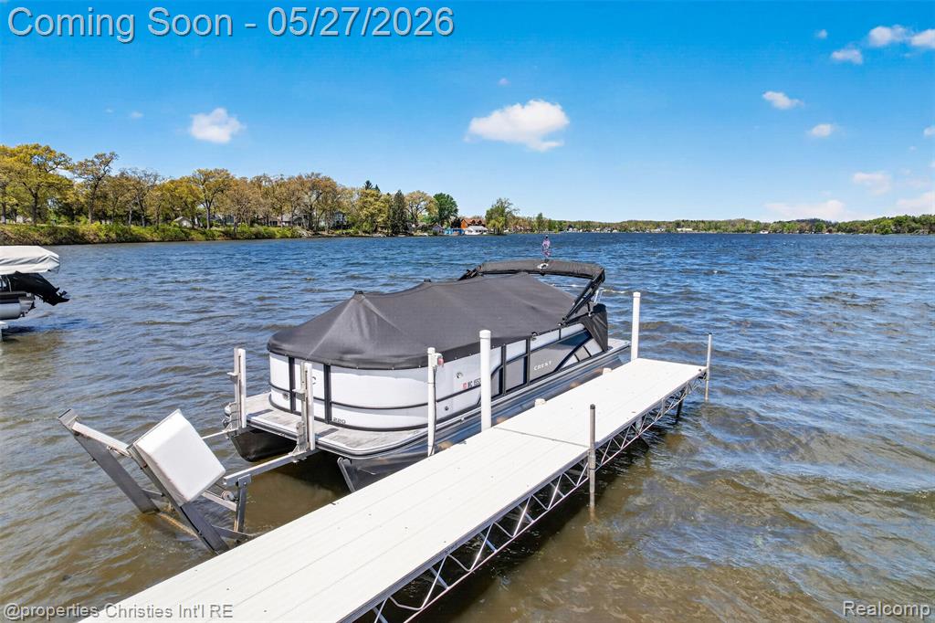 9696 Elizabeth Lake Road, White Lake, MI — Photo 4
