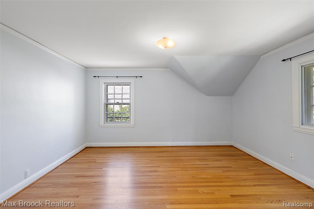 748 Waddington Street, Bloomfield Hills, MI 48301 — Photo 26