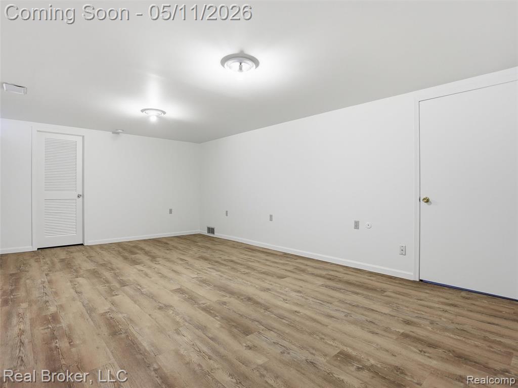 42115 E Edward Drive, Clinton Twp, MI 48038 — Photo 33