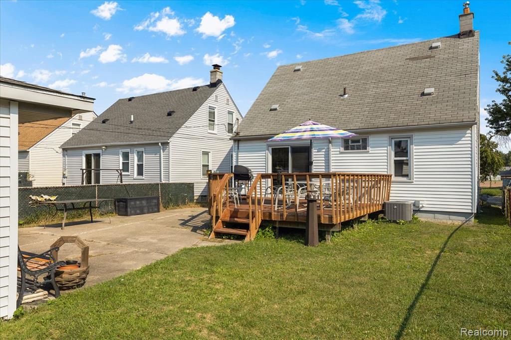 713 Leblanc Street, Lincoln Park, MI 48146 — Photo 17