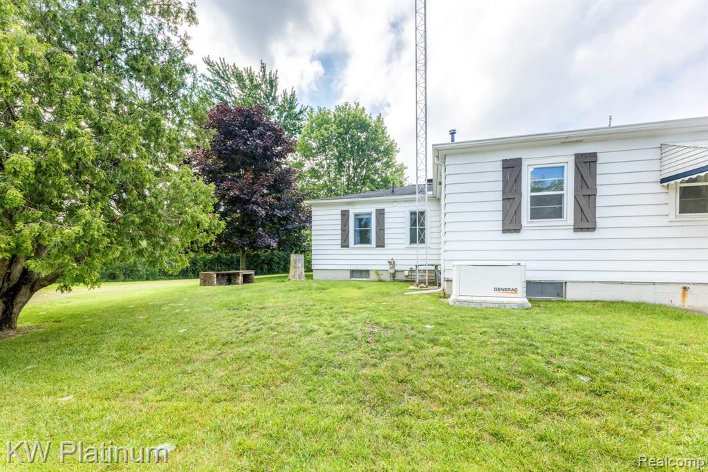 5930 Gratiot Avenue, St. Clair, MI 48079 — Photo 35