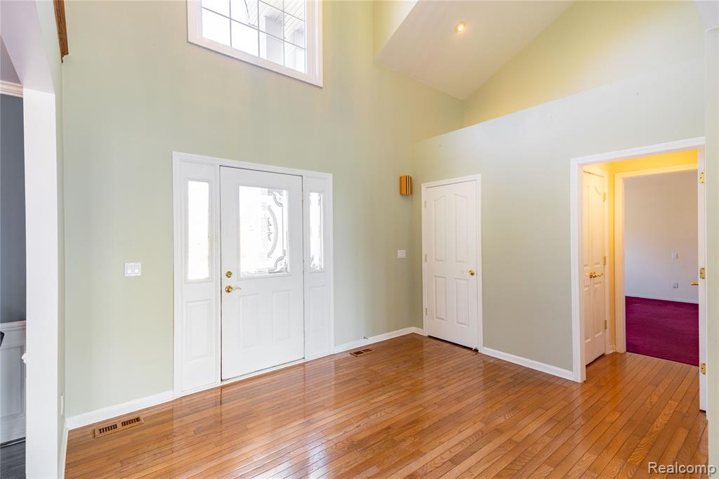 12263 Howland Park Drive, Plymouth, MI 48170 — Photo 7
