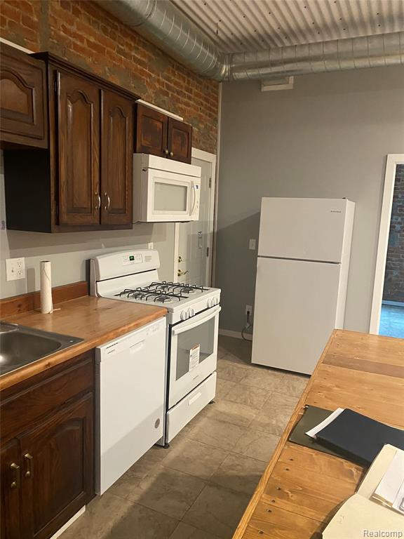 116 Tecumseh Street, Dundee, MI, 00000